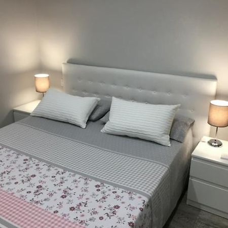 Apartamento estilo nórdico en Malasaña  Madrid Exterior foto